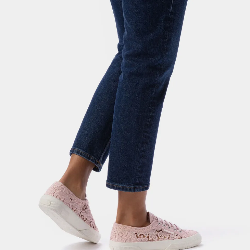 2750 MACRAME
